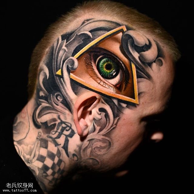 头部清澈的眼睛纹身图案