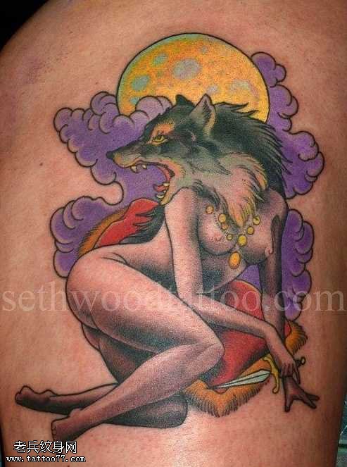 刺客狼女纹身图案