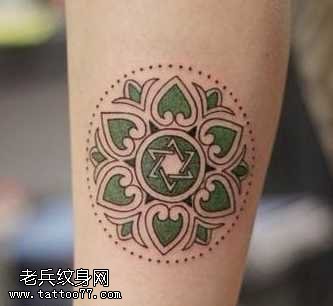 潮流唯美的图腾纹身图案