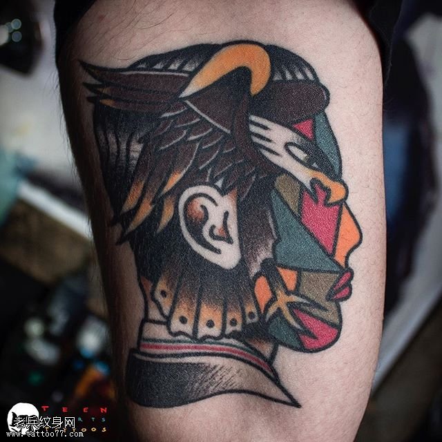 大腿的无脸男纹身图案