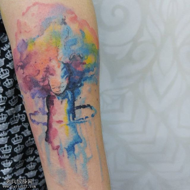 手稿彩绘抽象图腾纹身图案