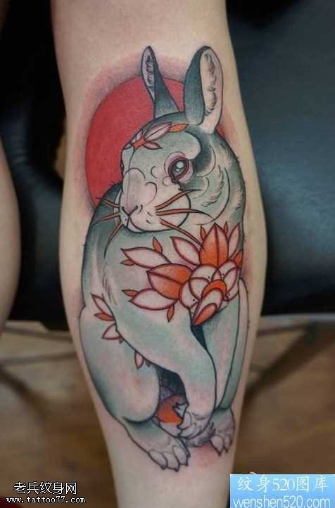 腿部兔子纹身图案