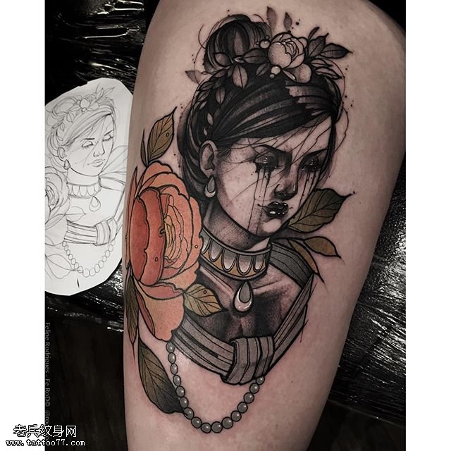 大腿水墨委屈的女孩纹身图案