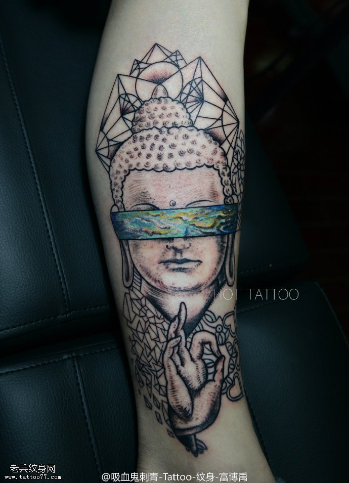手臂几何元素佛祖纹身图案