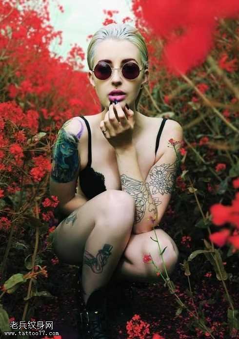 欧美女人纹身图案