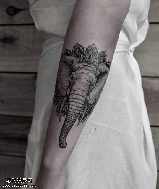 小象纹身图案