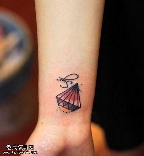 小清新钻石纹身图案