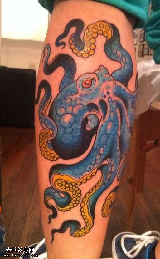 腿部乌贼纹身图案