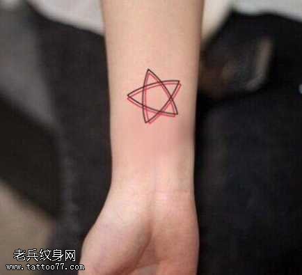 手腕小清新五角星纹身图案