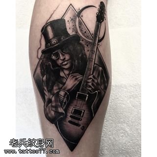 小腿的吉他手纹身图案