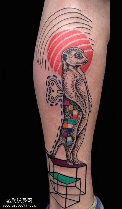 腿部喜爱的动物纹身图案