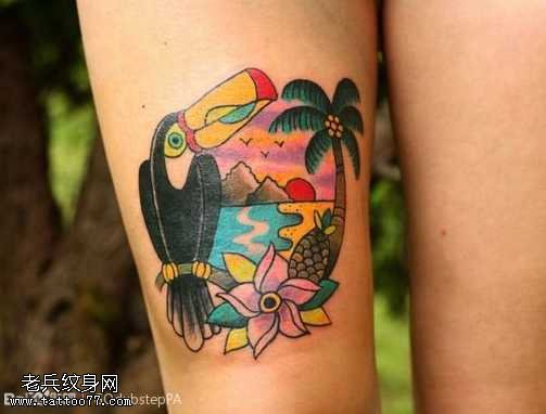 腿部大嘴鸟纹身图案