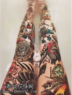 腿部彩绘双腿经典纹身图案