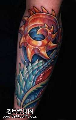 手臂机械花纹纹身图案