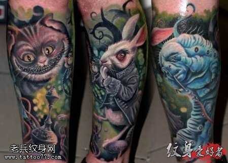 腿部可爱的小动物纹身图案