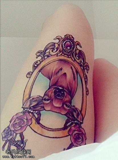 彩色小鹿纹身图案