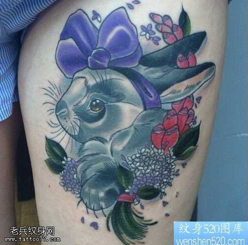 腿部兔子纹身图案
