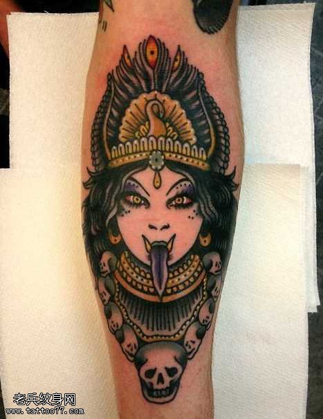 手臂人物女郎纹身图案
