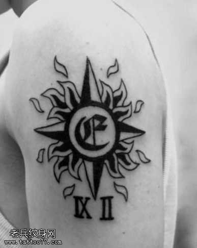 手臂太阳图腾纹身图案