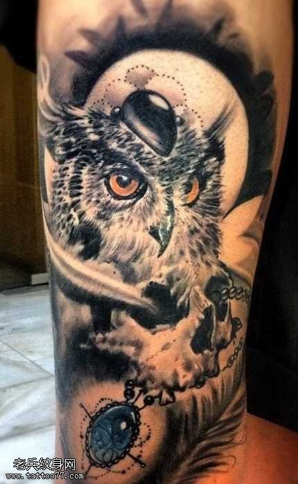 腿部猫头鹰骷髅钻石纹身图案