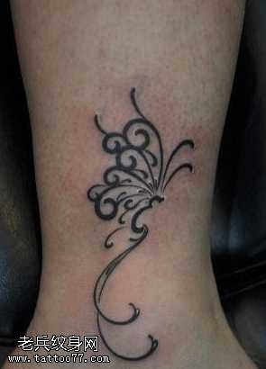 腿部蝴蝶图腾纹身图案