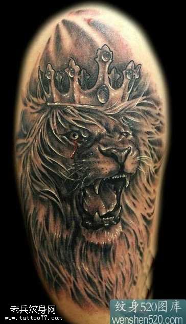 狮王发怒纹身图案