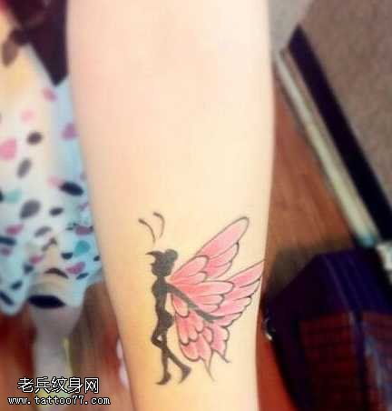 手臂精灵纹身图案
