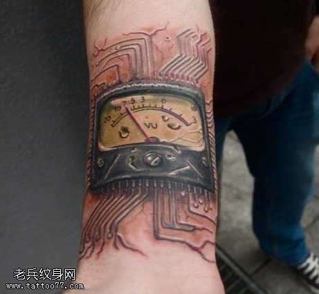 手部一款个性电表纹身图案
