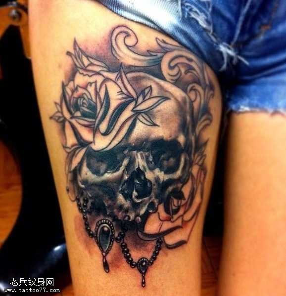 腿部骷髅纹身图案