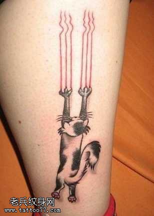 腿部猫爪纹身图案