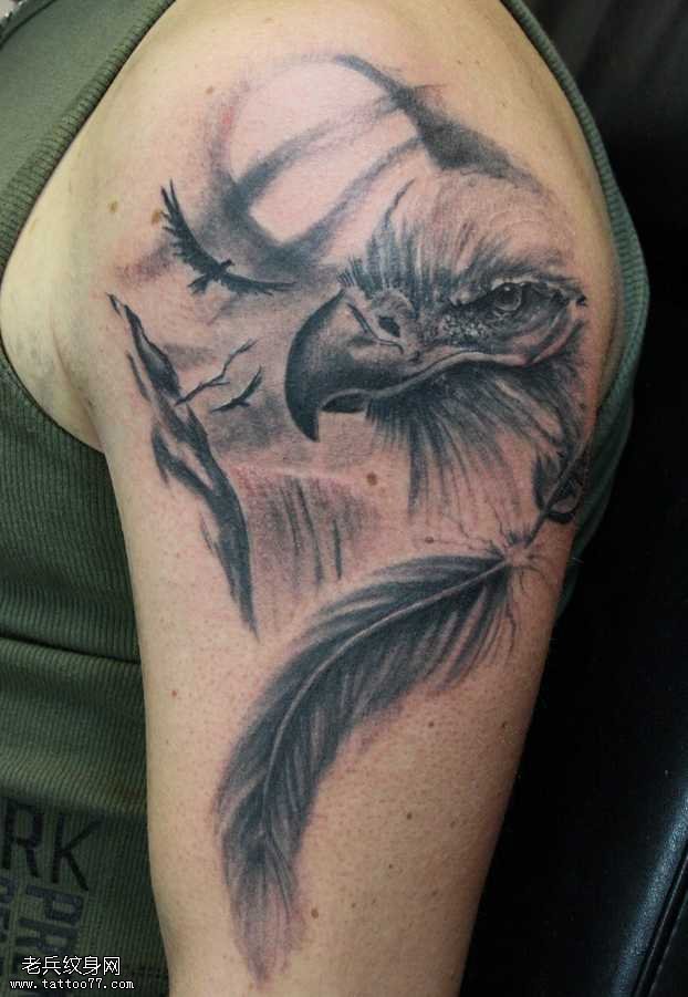 老鹰头纹身图案
