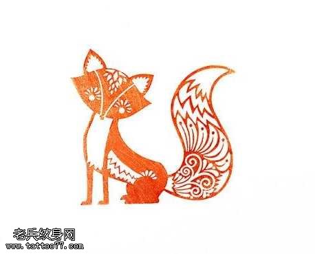 手稿非常好看的狐狸纹身图案