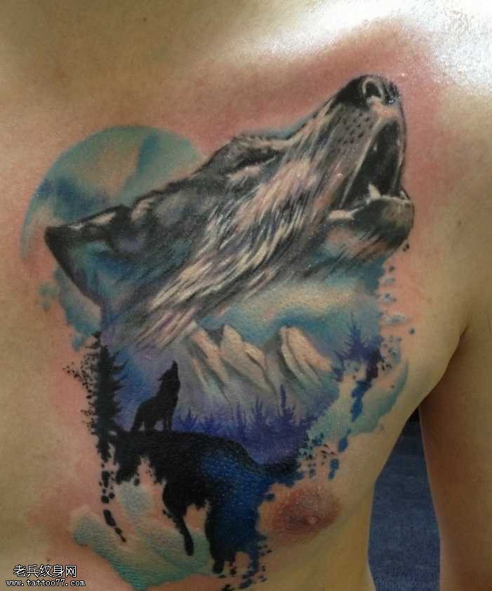 胸部狼吼纹身图案