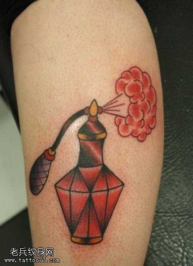 腿部潮流另类香水纹身图案