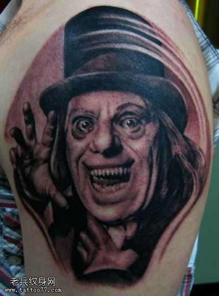 腿部搞笑之人纹身图案