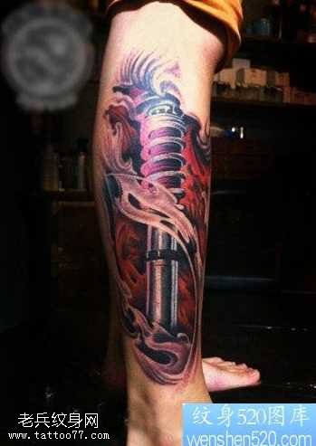 腿部机械臂纹身图案