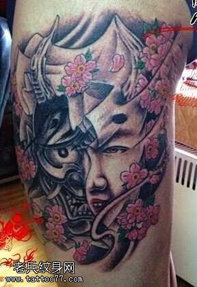 腿部般若与人物纹身图案