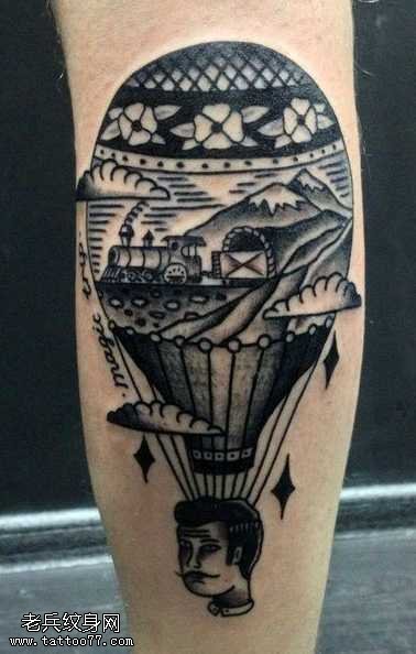 腿部热气球纹身图案