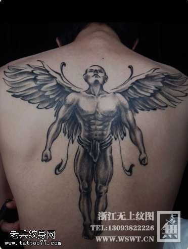 满背天使纹身图案