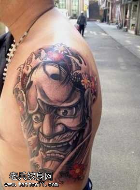 胳膊白般若纹身图案