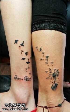 腿部薄公英情侣纹身图案
