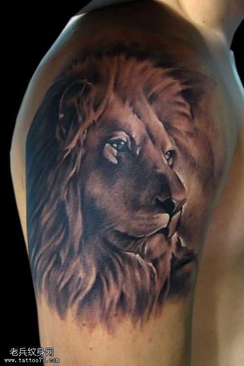 霸气狮子之王纹身图案