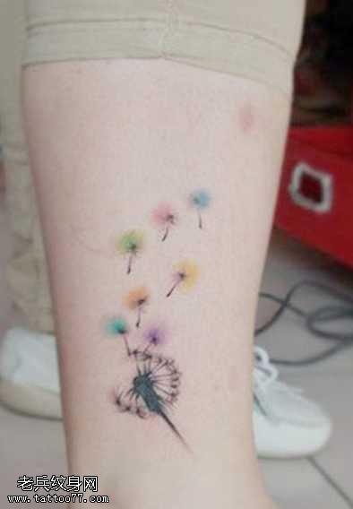 唯美薄公英纹身图案