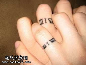 手指英文爱情情侣纹身图案