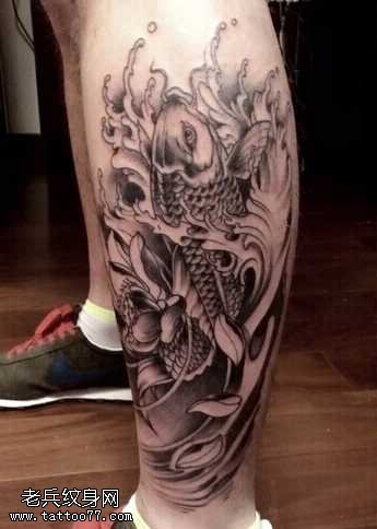 腿部鲤鱼纹身图案