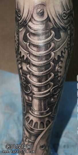 腿部机器纹身图案