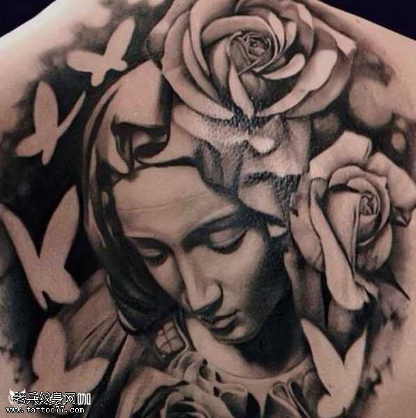 背部圣女玫瑰纹身图案
