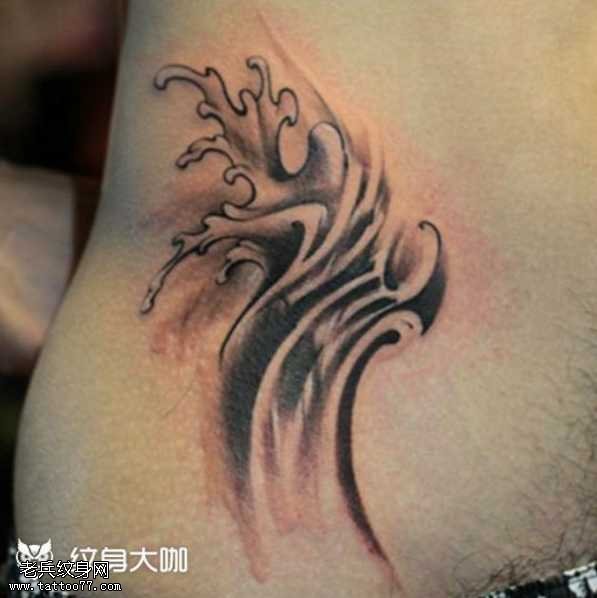 腰部水浪纹身图案