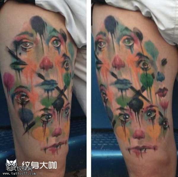 腿部多满眼纹身图案