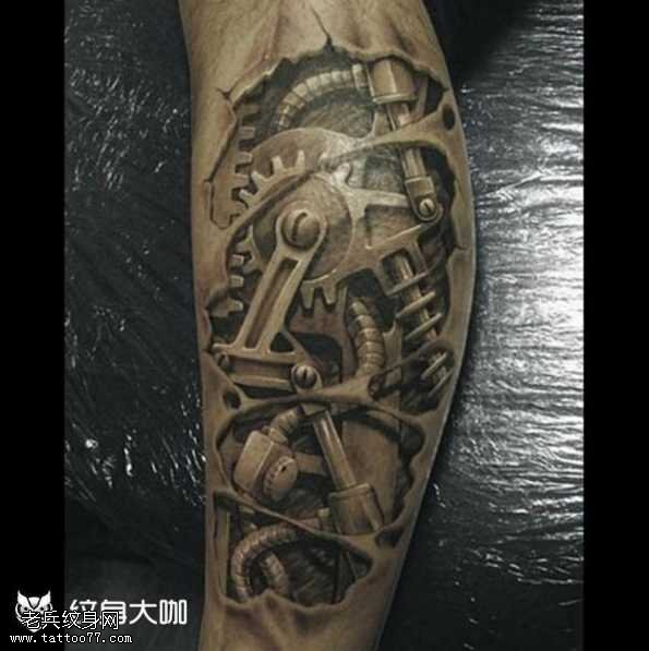 腿部机器纹身图案